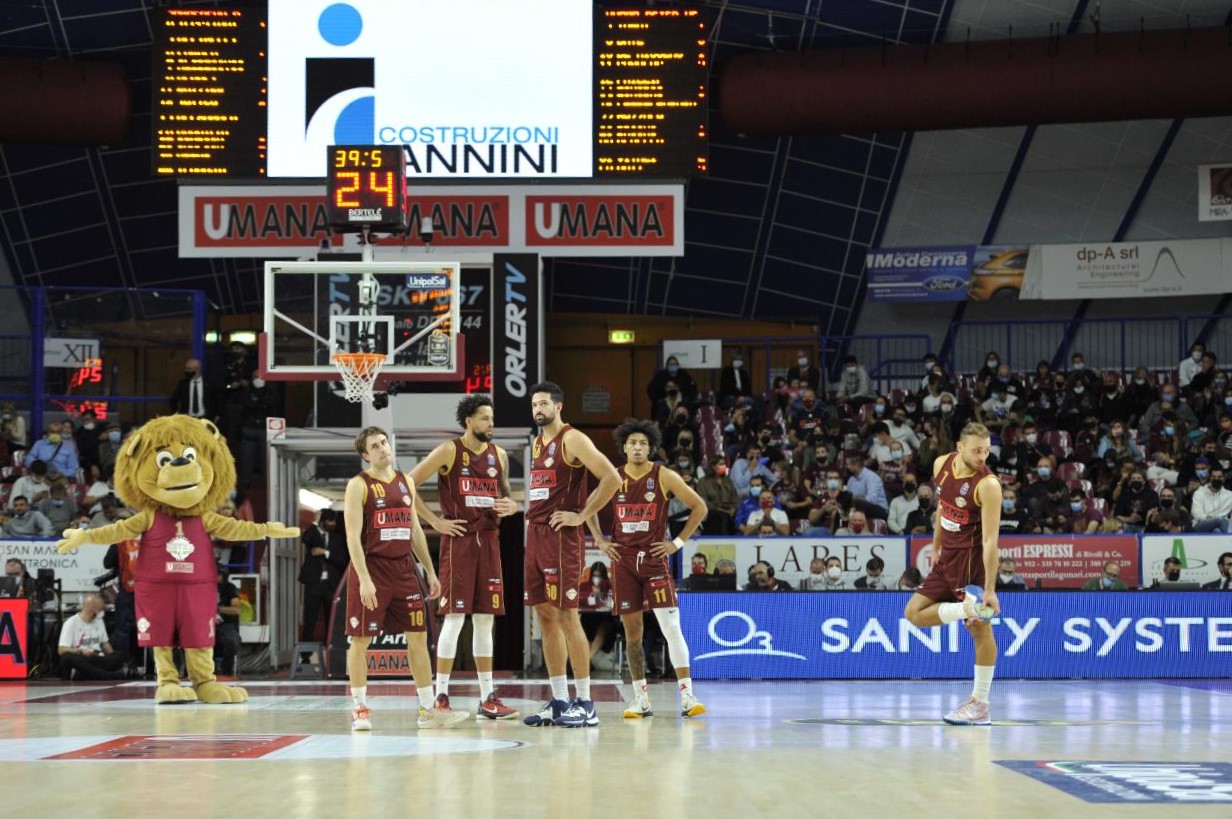 Reyer Venezia con logo Sanity System